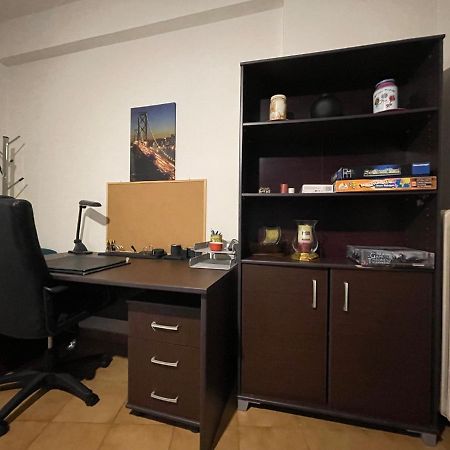 Karras' Home Volos Luaran gambar