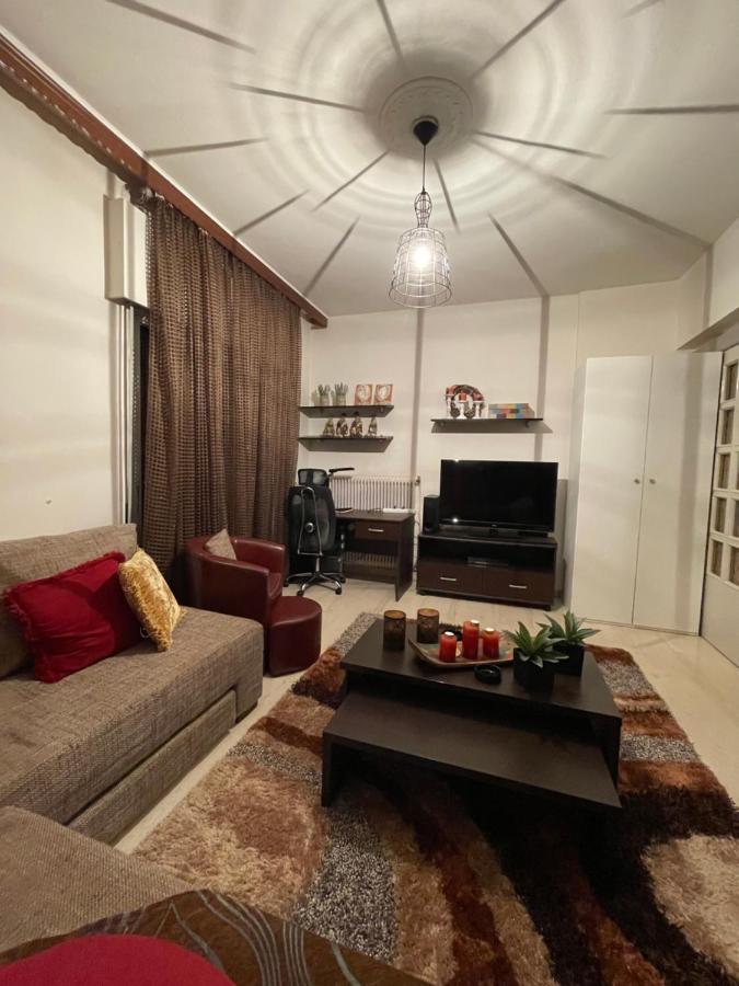 Karras' Home Volos Luaran gambar
