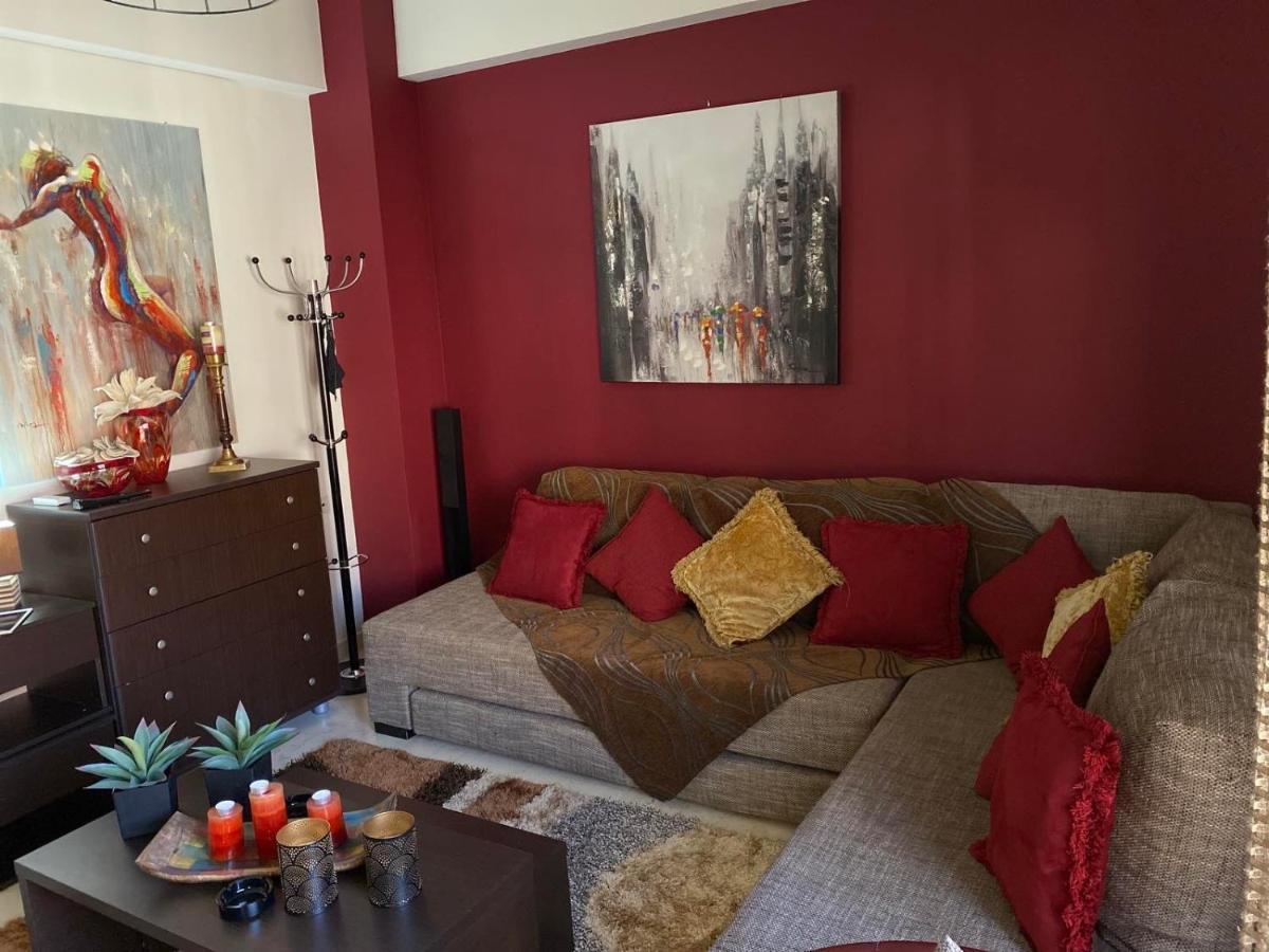 Karras' Home Volos Luaran gambar